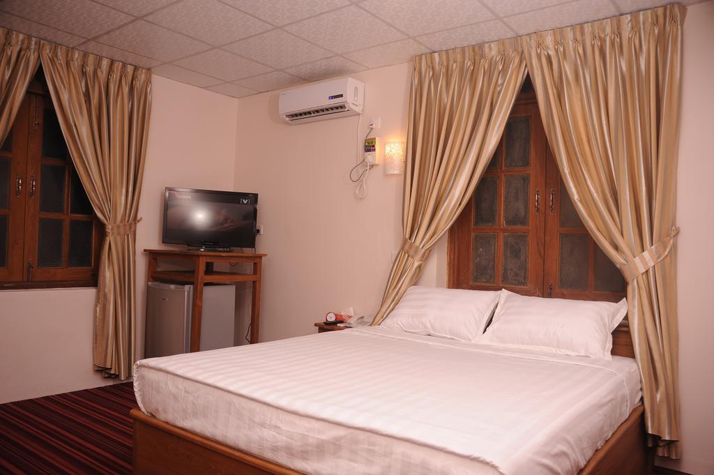 Yangon Urban Hotel Exteriör bild