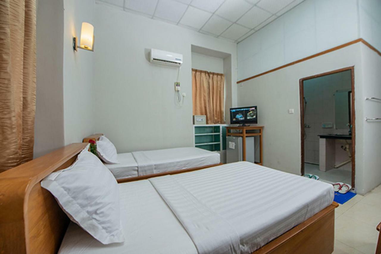 Yangon Urban Hotel Exteriör bild