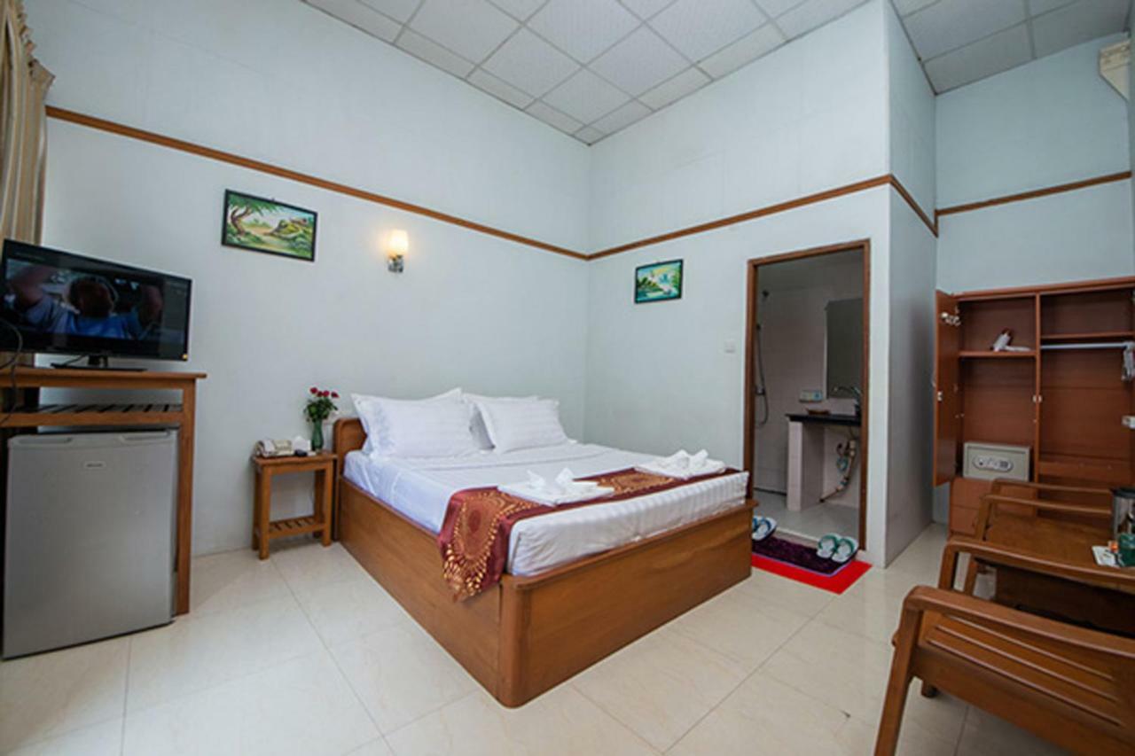 Yangon Urban Hotel Exteriör bild